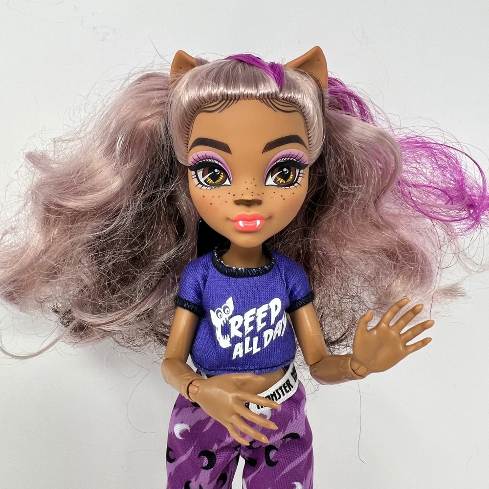 Monster‎ High Creepover Party Clawdeen Wolf Doll Purple G3 Werewolf Pajamas